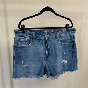 Old Navy OG Straight High Rise Short